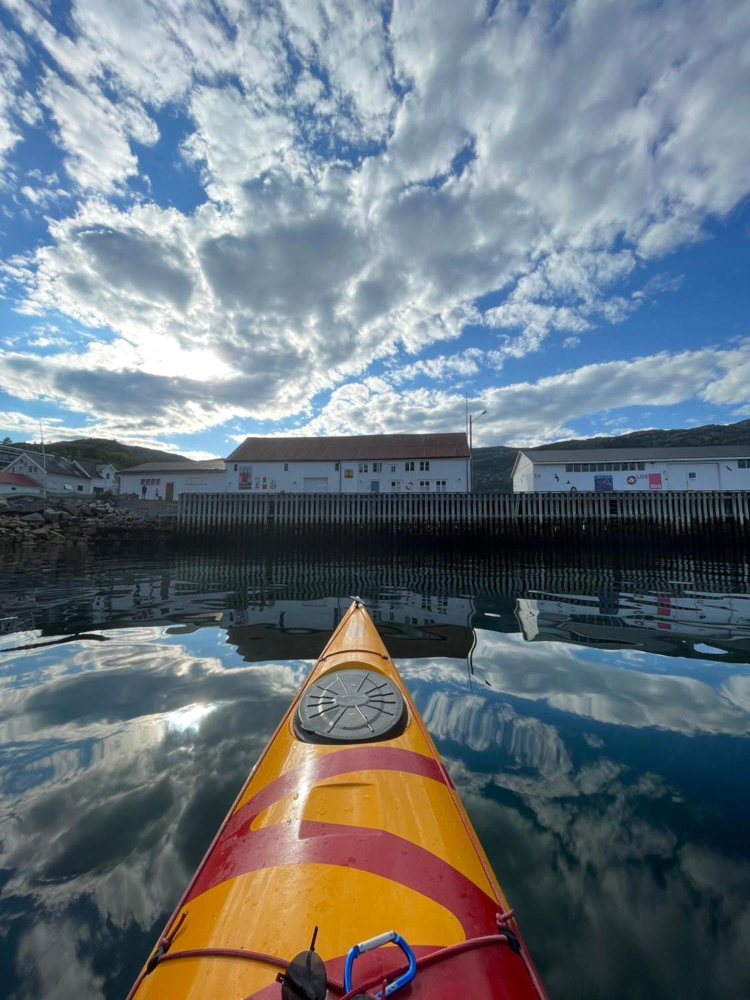 2. Etg I Dampskipsbrygga, Lodingen Havn Bagian luar foto